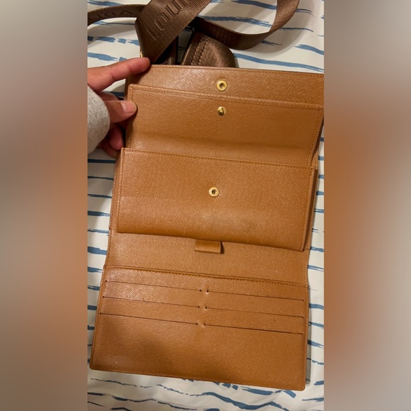 Authentic Louis Vuitton Sarah Wallet - Picture 8 of 16